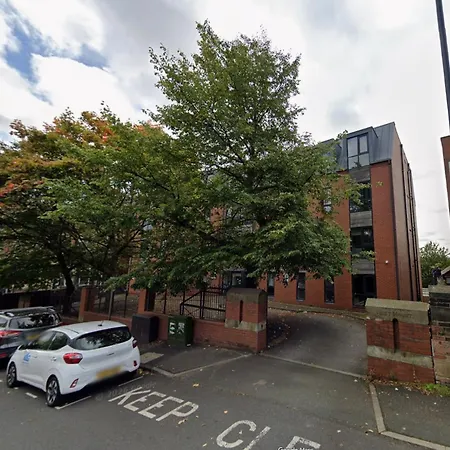 3 Bedroom By Threethreethreesproperty Short Lets & Serviced With Wi-fi & Parking Apartment Leeds (West Yorkshire)